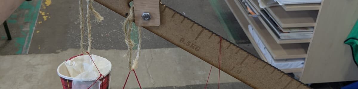 NIEUW: Bouw een weegschaal & ontdek gewicht